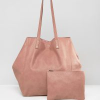 Světle růžová kabelka s peněženkou