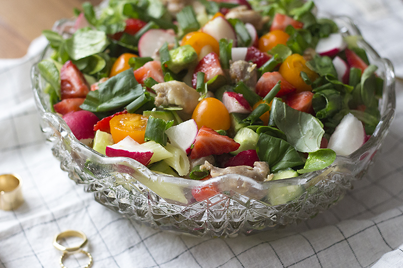 testovinovy salat se zeleninou